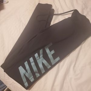 Nike leggings